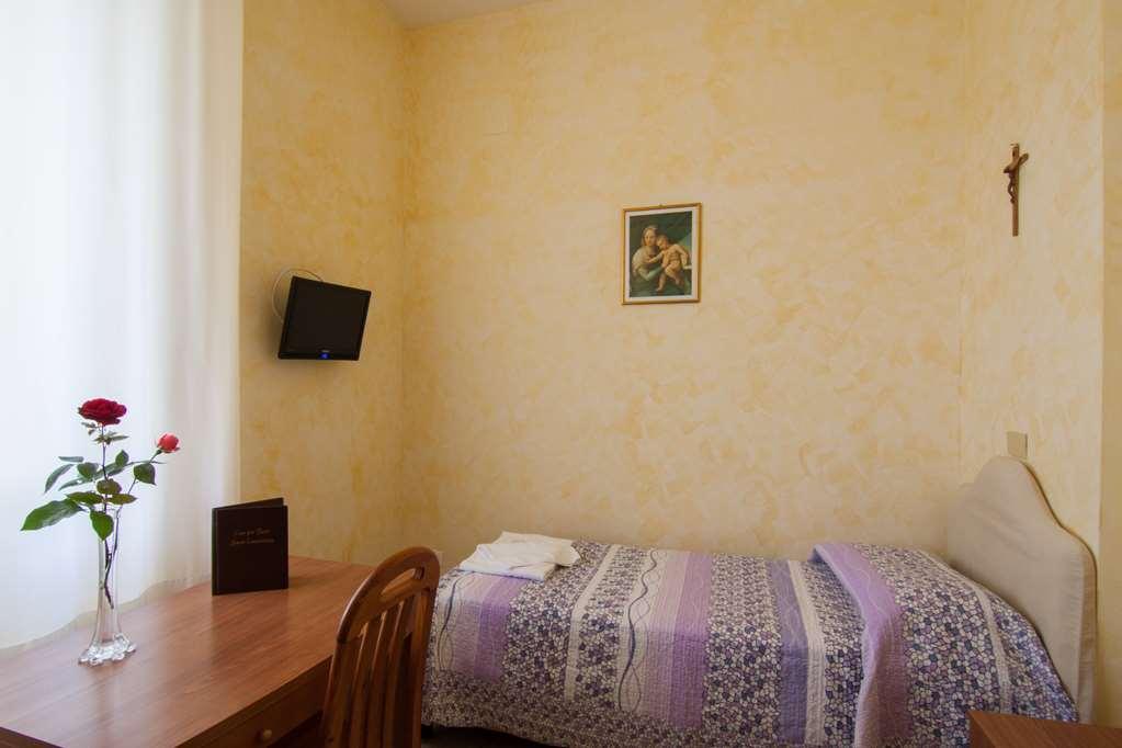 Villa Montemario Rome Room photo